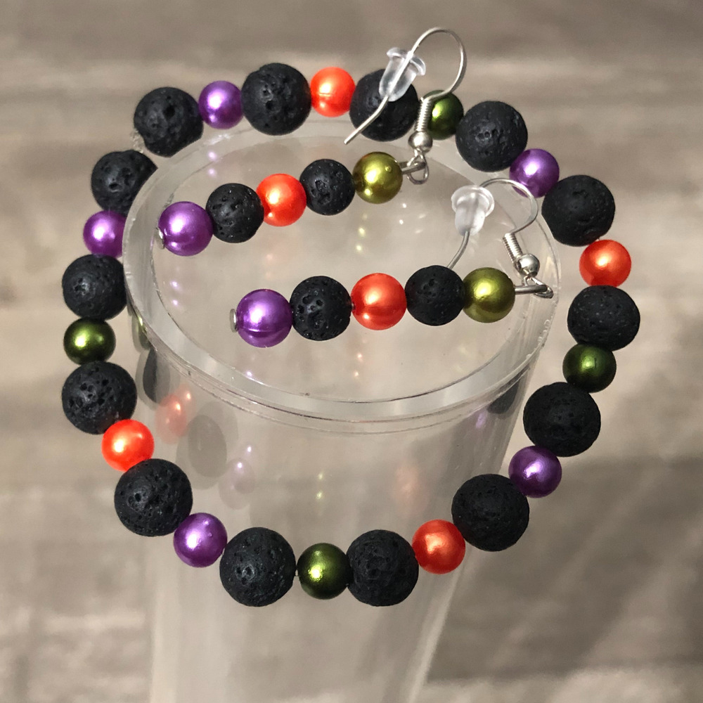 Handmade fall beaded stretch bracelet with earring set